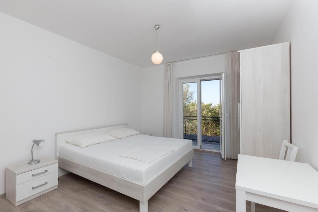 Rooms Villa Basica Саплунара Стая снимка