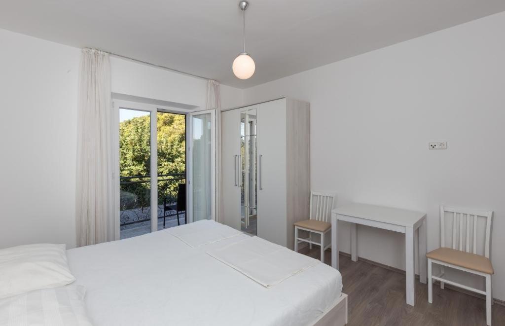 Rooms Villa Basica Саплунара Стая снимка